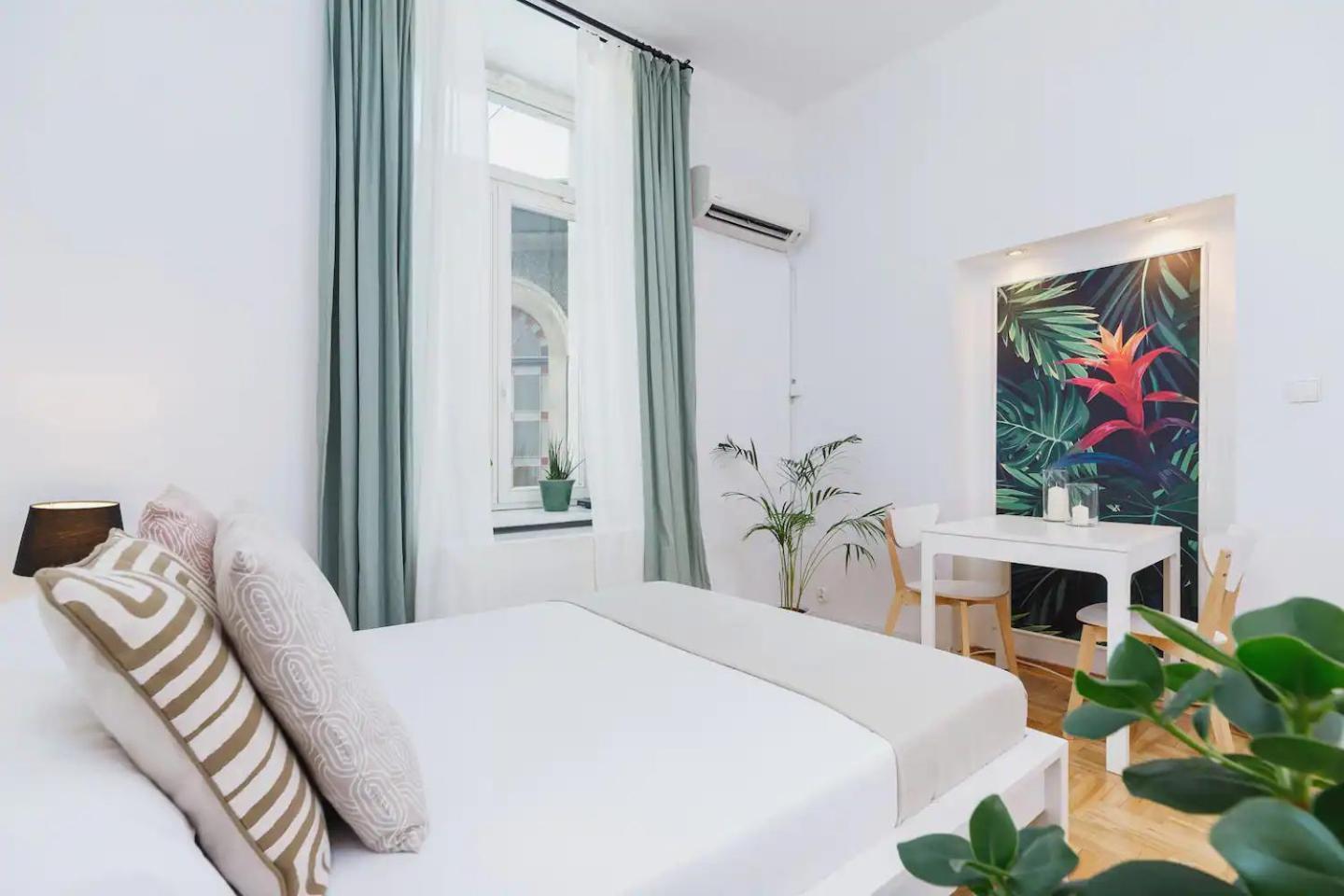 Private Parking - Old Town - Sw Krzyza 16 Street Apartment Krakow Bagian luar foto